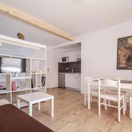 Studio La Boheme Ρόβινι Εξωτερικό φωτογραφία